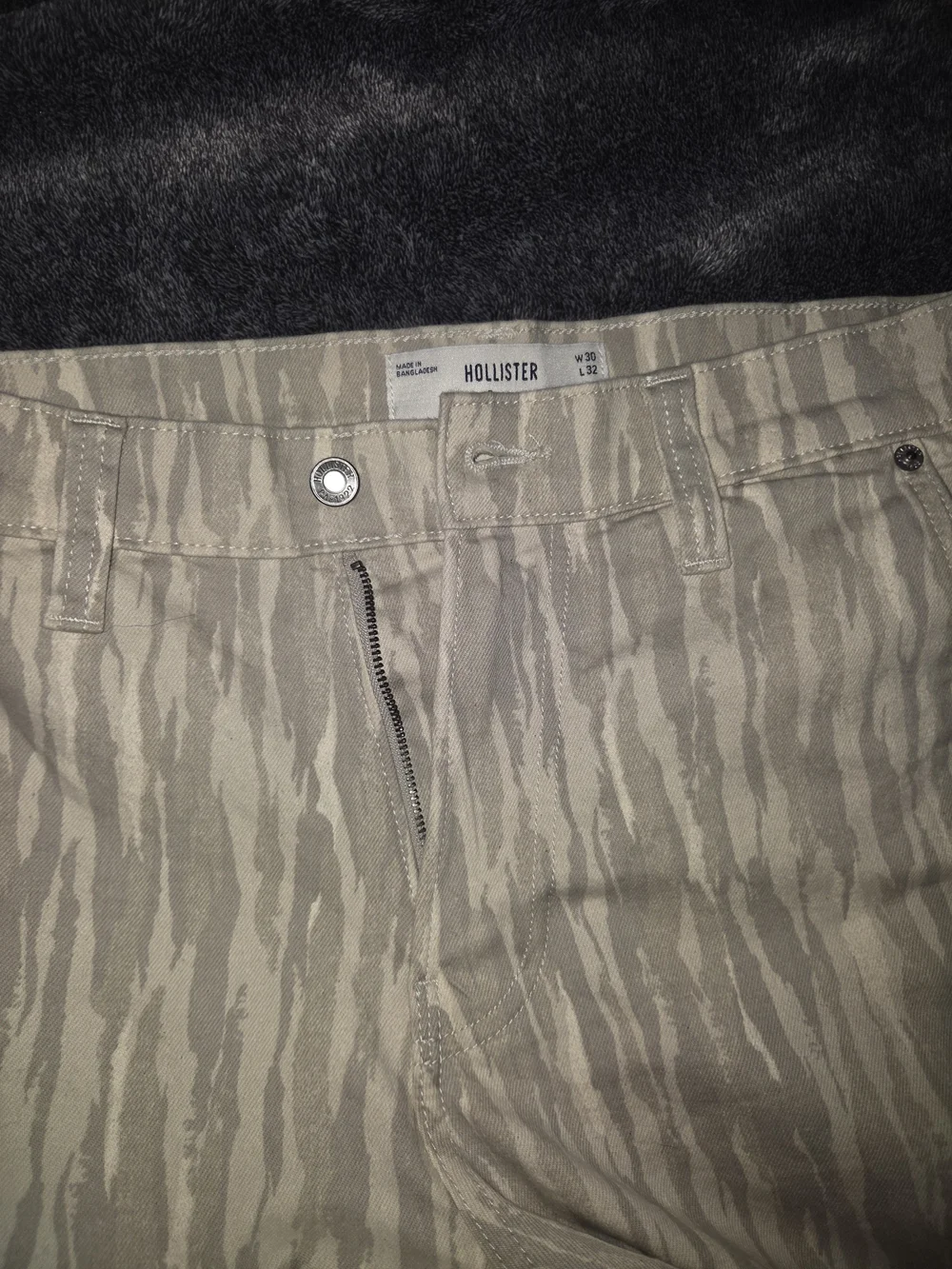 Hollister Men's Beige & Light Taupe Patterned Chinos